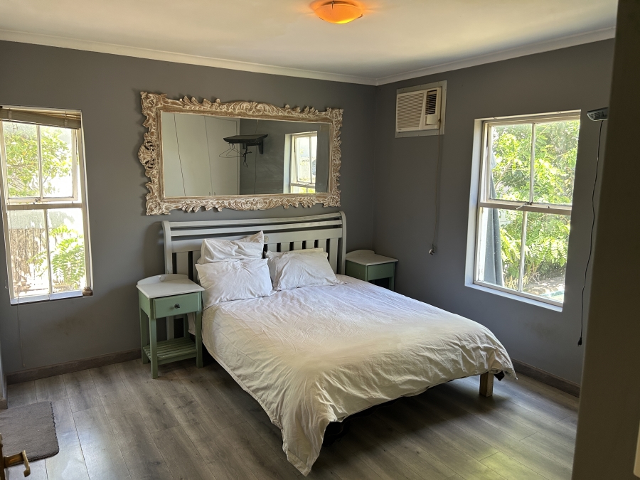 2 Bedroom Property for Sale in Zevenzicht Western Cape